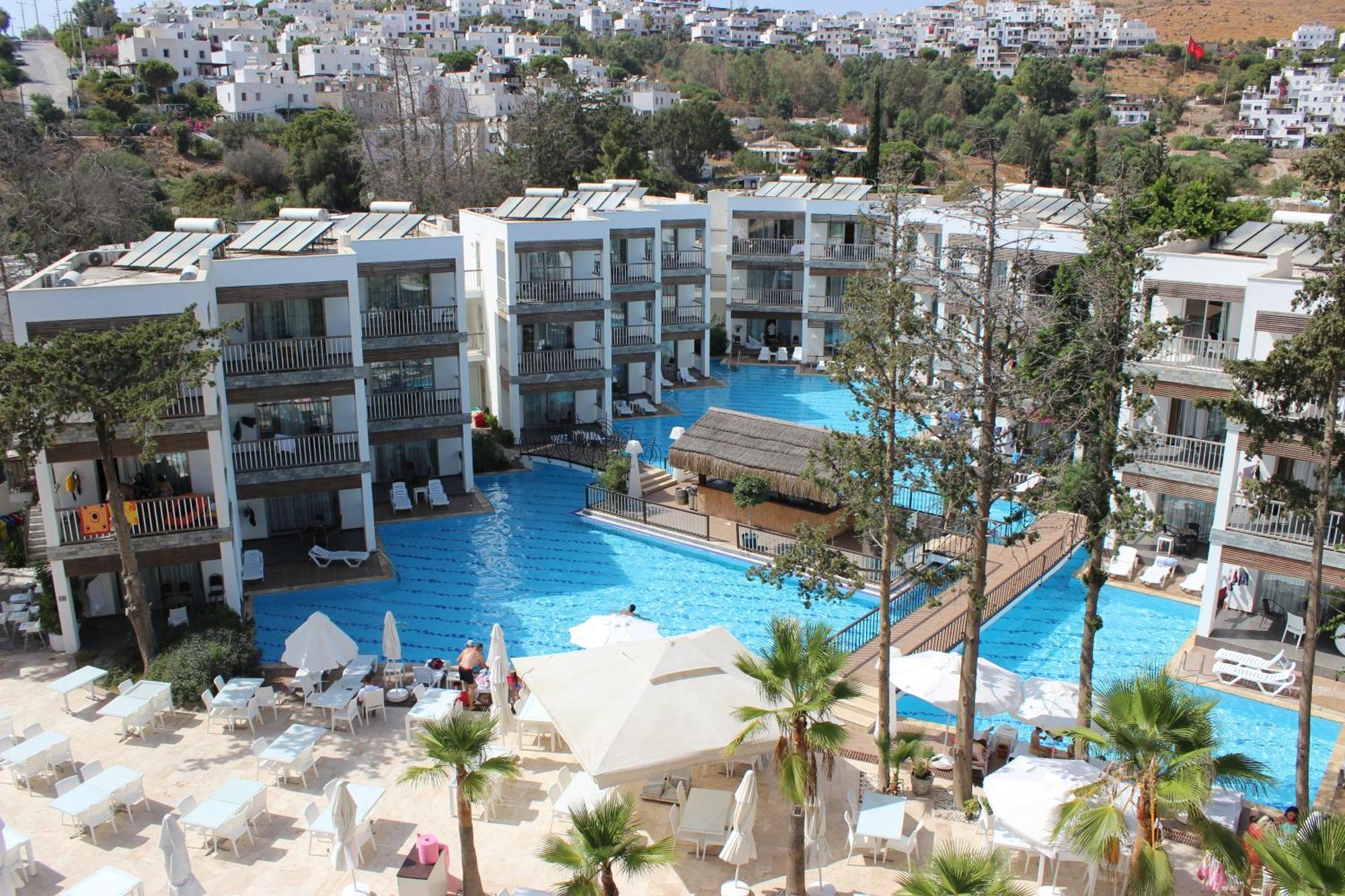 Ladonia Hotels Mio Bianco 阿克亚拉尔 外观 照片